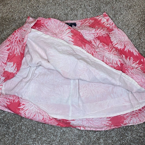 Gap pink floral ruffled flowy skirt - Picture 6 of 6